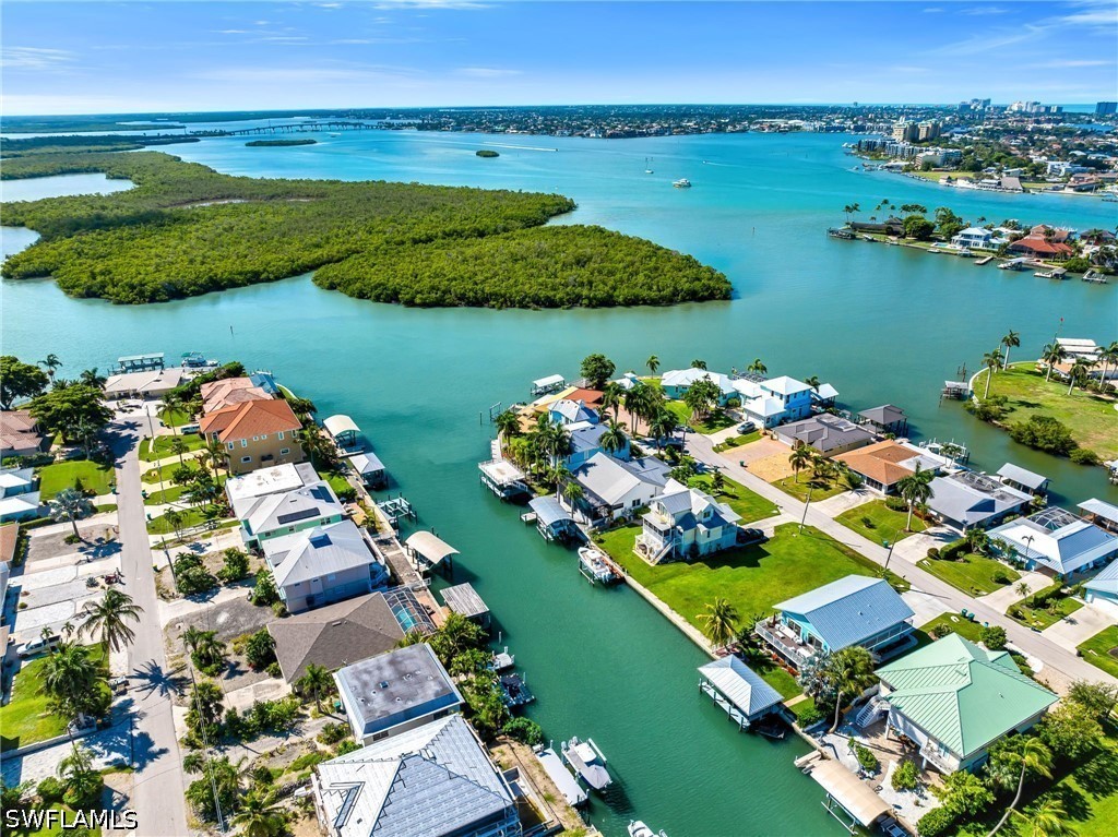 3 Bed Waterfront Home for Sale in Naples, FL, $2,149,000 — photo 5