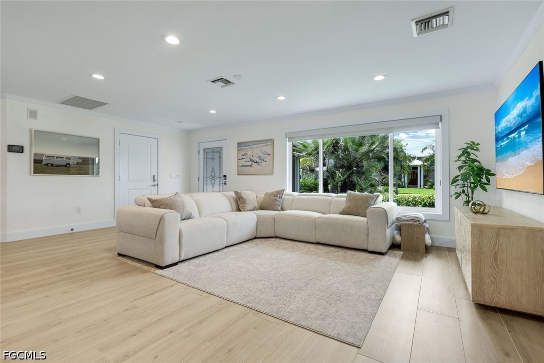 3 Bed Pool Home for Sale in Bonita Springs, FL, $12,000 — photo 5