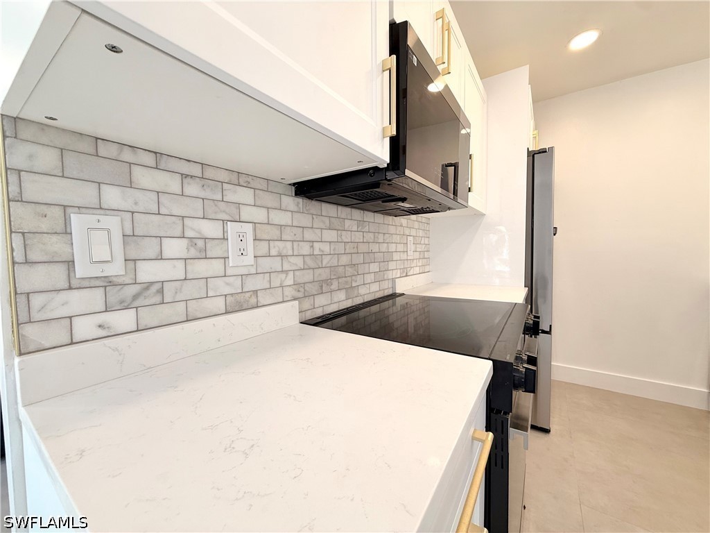 3 Bed SingleFamilyResidence for Sale in Naples, FL, $3,700 — photo 5