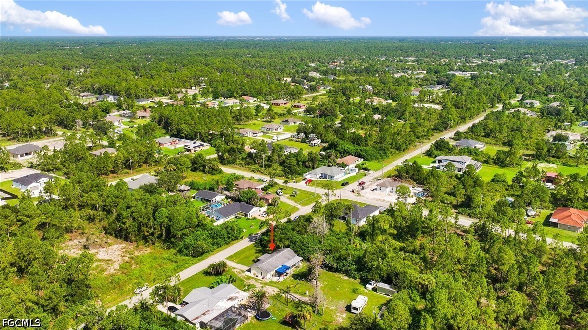 2 Bed SingleFamilyResidence for Sale in Lehigh Acres, photo 5