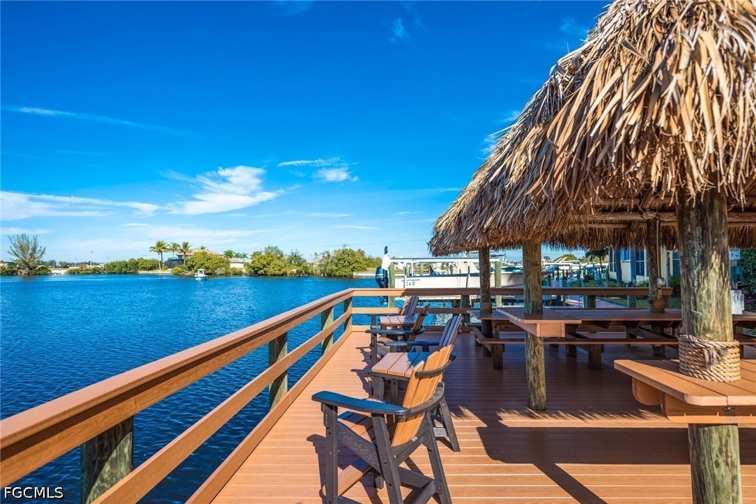 3 Bed Waterfront Home for Sale in Blue Water, FL, $479,000 — photo 5