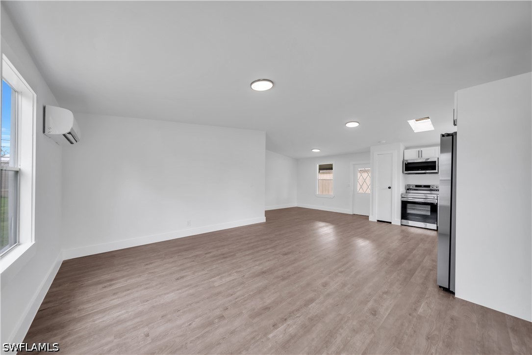 2 Bed ManufacturedHome for Sale in Punta Gorda, FL, $149,900 — photo 5
