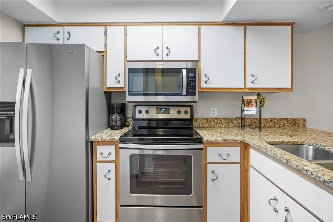 2 Bed Condominium for Sale in Cape Coral, FL, $100,000 — photo 5