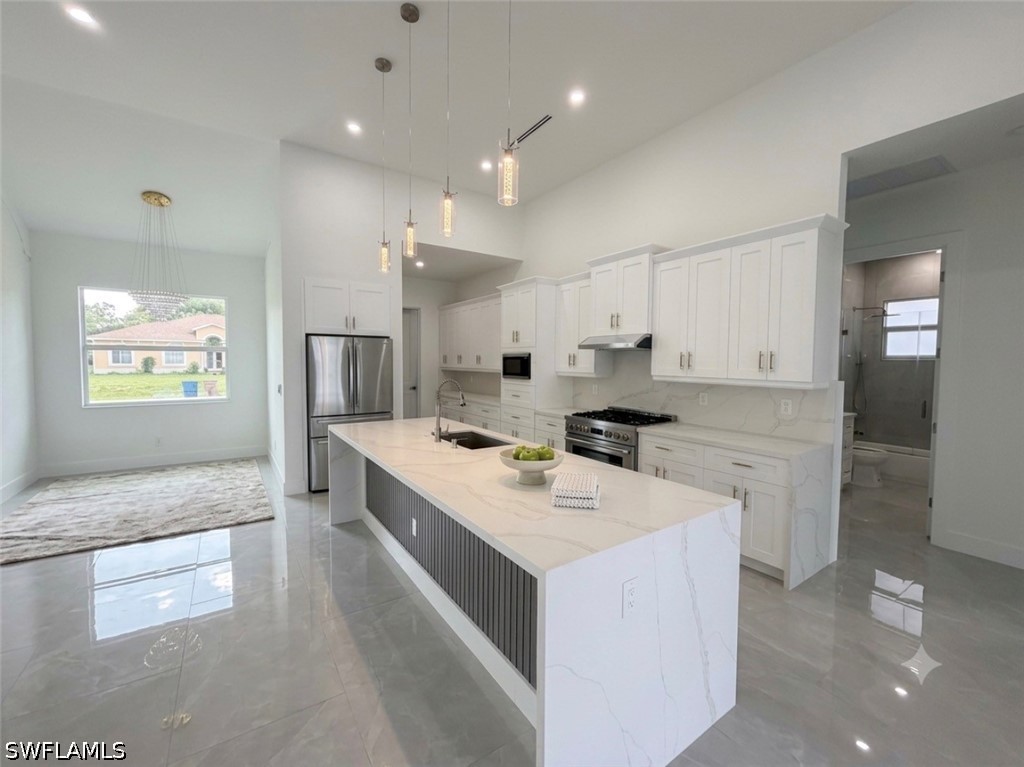 4 Bed SingleFamilyResidence for Sale in Lehigh Acres, FL — photo 5
