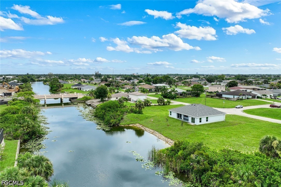 4 Bed Waterfront Home for Sale in Cape Coral, FL, $338,900 — photo 5