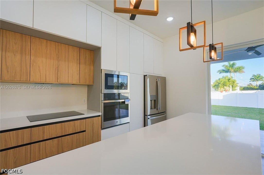 3 Bed SingleFamilyResidence for Sale in Cape Coral, FL — photo 5