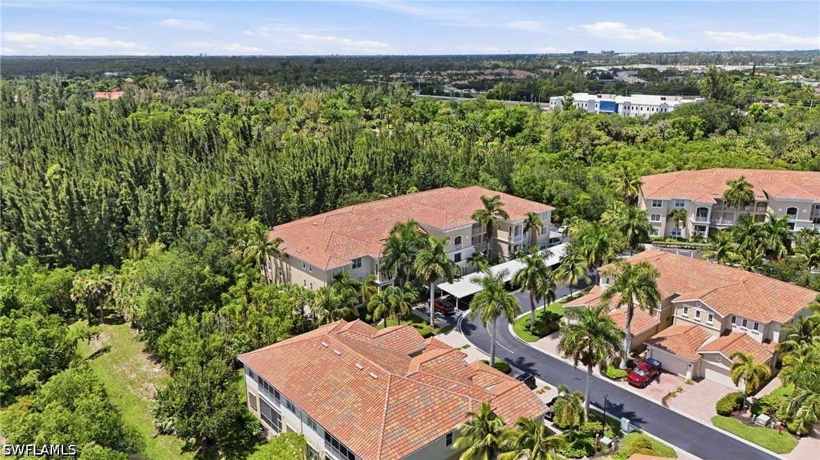 2 Bed Condominium for Sale in Reflection Key, photo 5