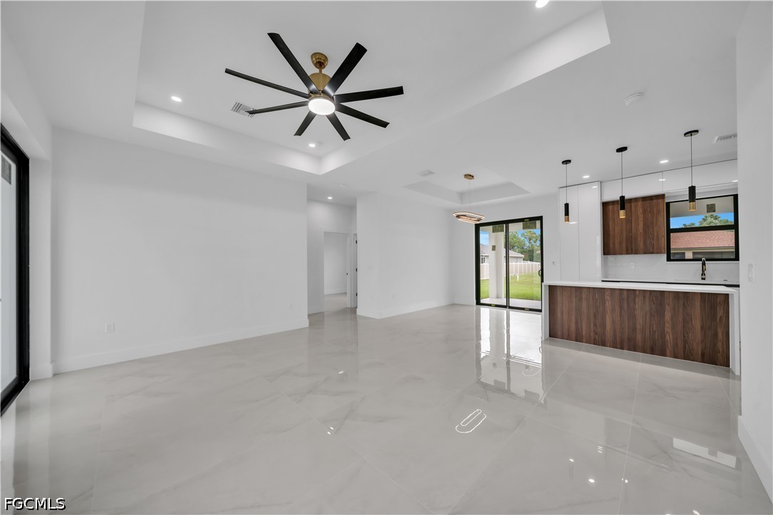 3 Bed SingleFamilyResidence for Sale in Cape Coral, FL — photo 5