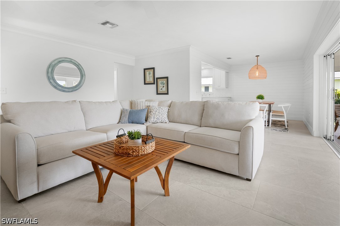 2 Bed Condominium for Sale in Naples, FL, $369,900 — photo 5