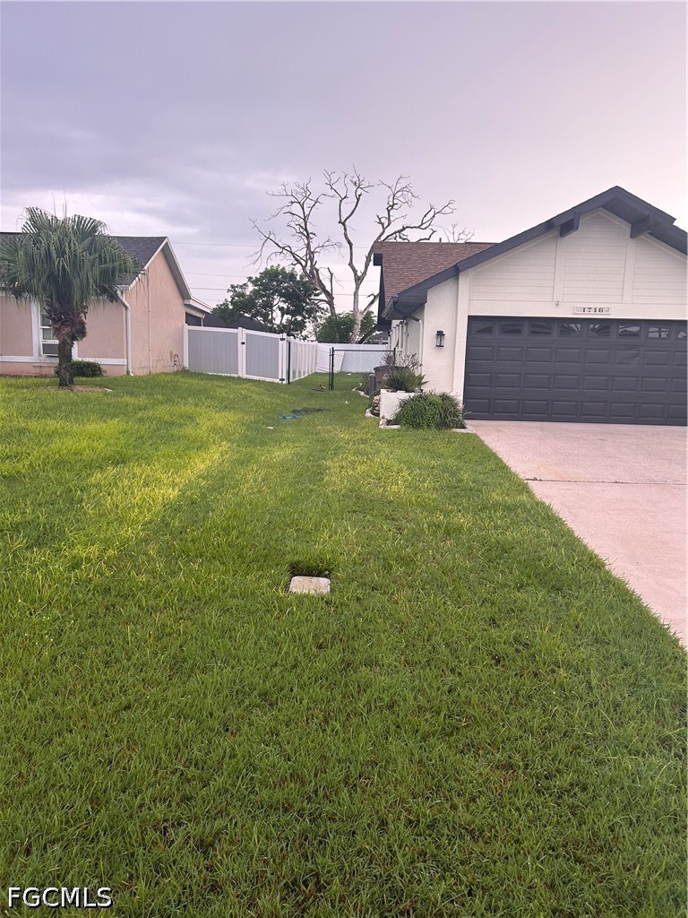 3 Bed SingleFamilyResidence for Sale in Cape Coral, FL — photo 5