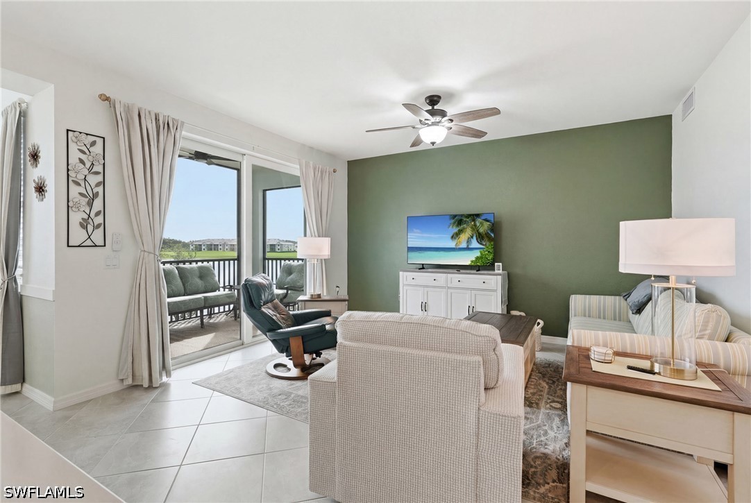 2 Bed Condominium for Sale in Webbs Reserve, FL, $1,700 — photo 5