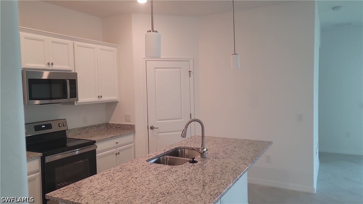 4 Bed SingleFamilyResidence for Sale in Portico, FL, $2,300 — photo 5