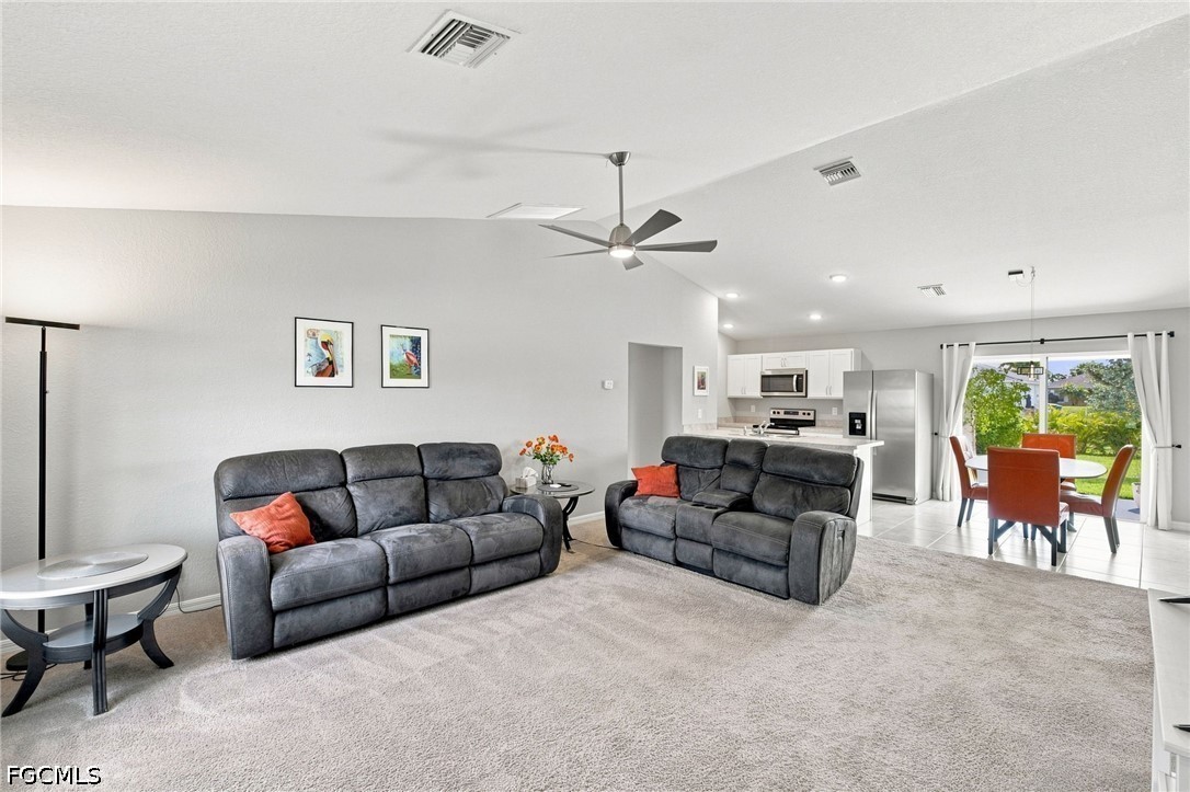 3 Bed SingleFamilyResidence for Sale in Cape Coral, FL — photo 5