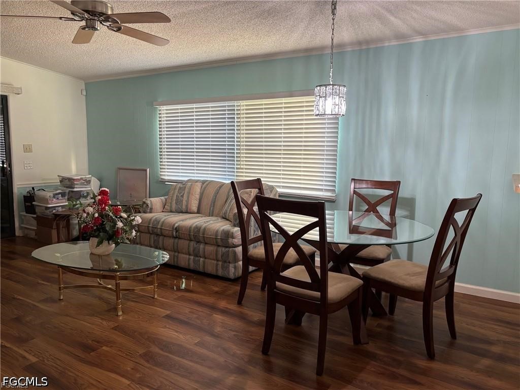 2 Bed ManufacturedHome for Sale in North Fort Myers, FL — photo 5