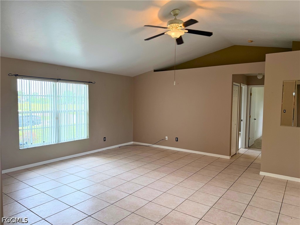 3 Bed SingleFamilyResidence for Sale in Cape Coral, FL — photo 5