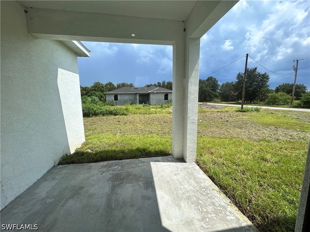 3 Bed SingleFamilyResidence for Sale in Lehigh Acres, FL — photo 5