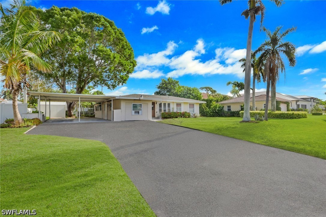 6 Bed SingleFamilyResidence for Sale in Naples Park, FL — photo 5