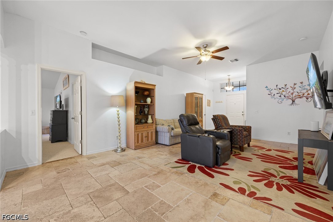 3 Bed Pool Home for Sale in Varsity Lakes, photo 5