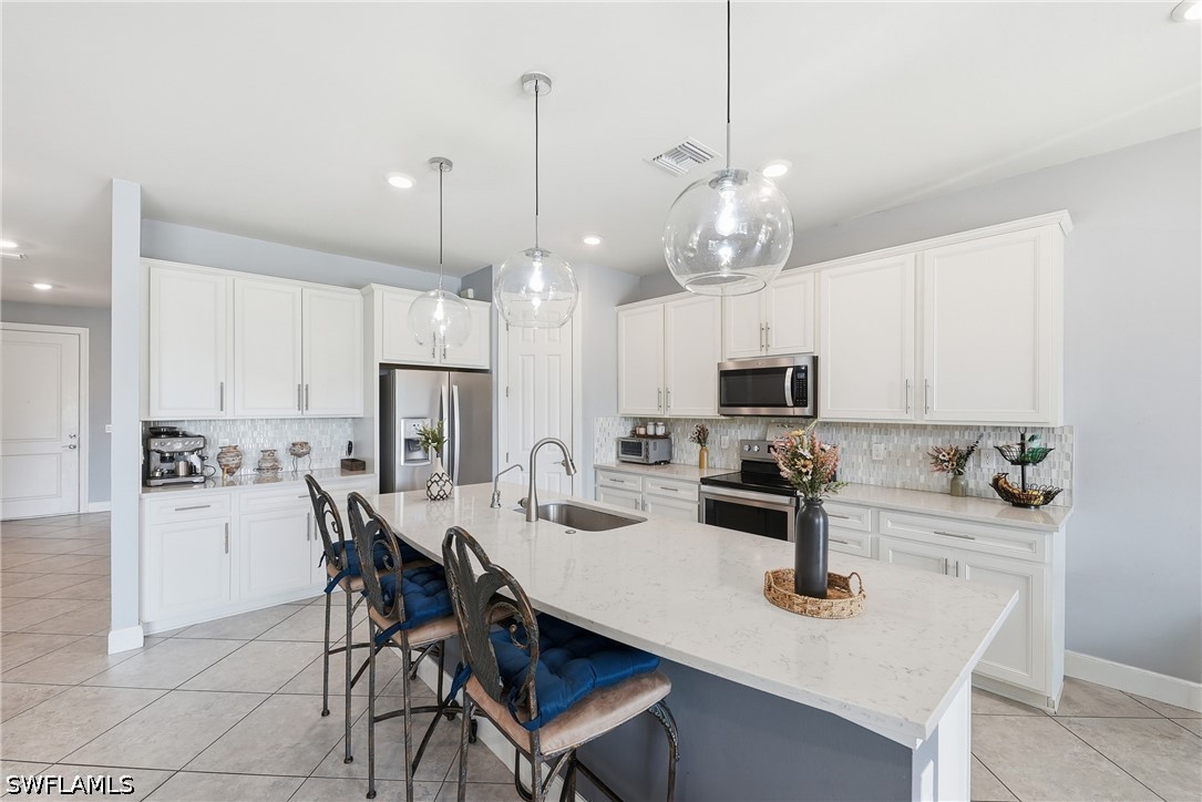 4 Bed Pool Home for Sale in Naples, FL, $665,000 — photo 5