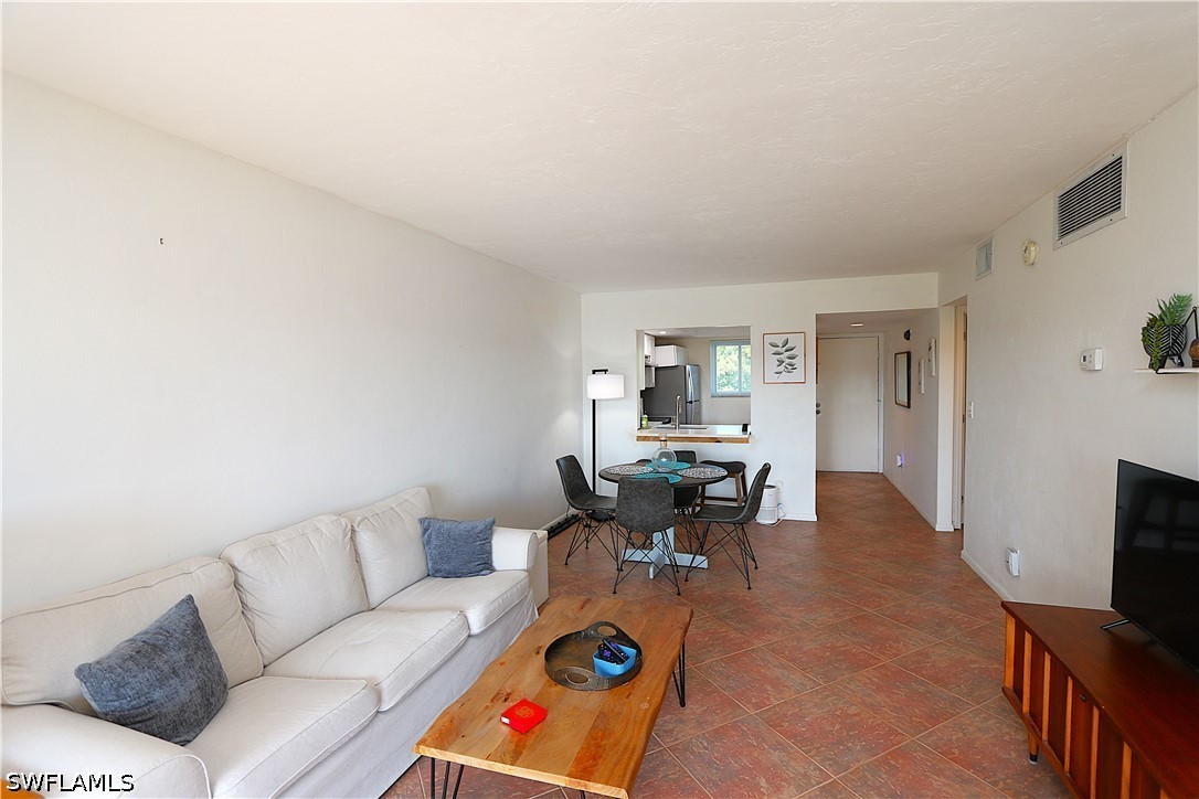 2 Bed Waterfront Home for Sale in Naples, FL, $1,650 — photo 5