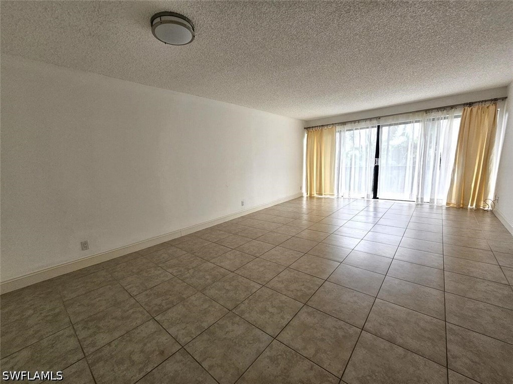 2 Bed Condominium for Sale in Not Applicable, FL, $2,250 — photo 5