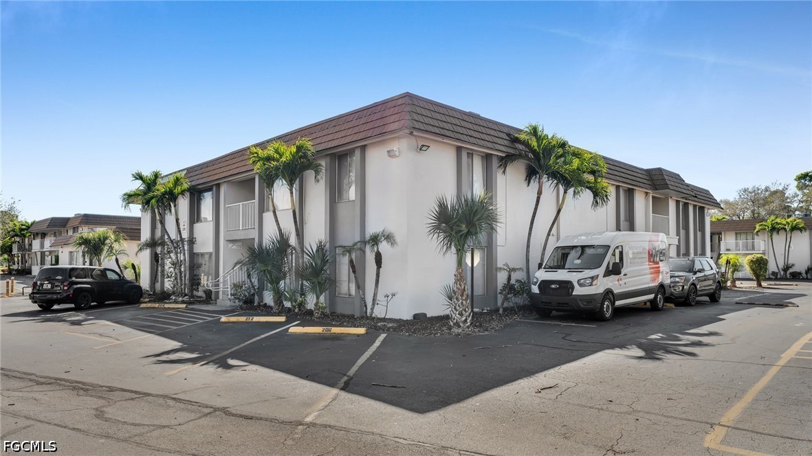 1 Bed Condominium for Sale in Green Tee Village, FL, $1,200 — photo 5