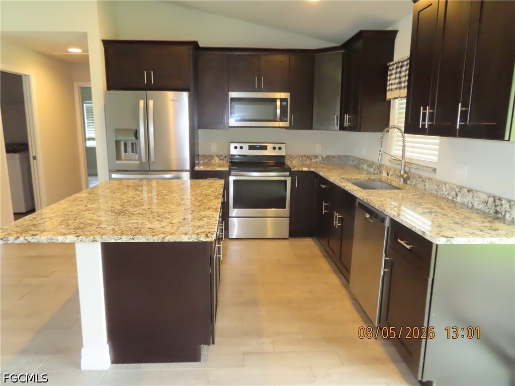 3 Bed SingleFamilyResidence for Sale in Not Applicable, FL — photo 5