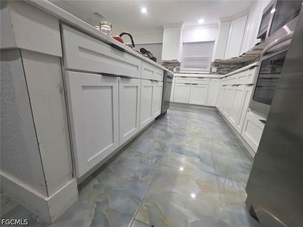 2 Bed SingleFamilyResidence for Sale in East Shore Acres, FL — photo 5
