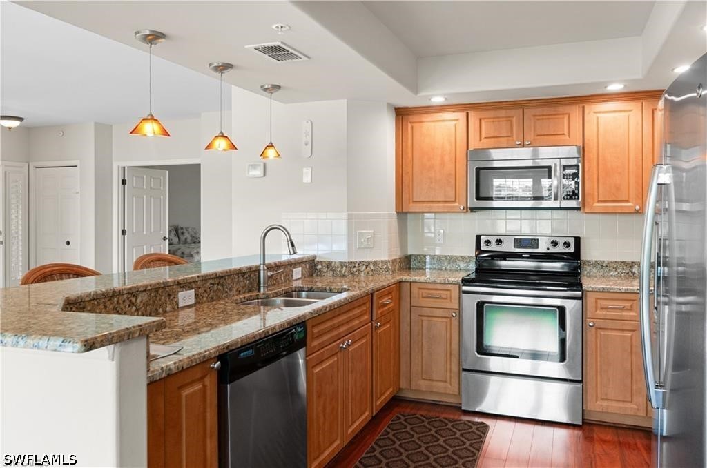 2 Bed Condominium for Sale in Wedgewood Fountain, FL, $6,500 — photo 5