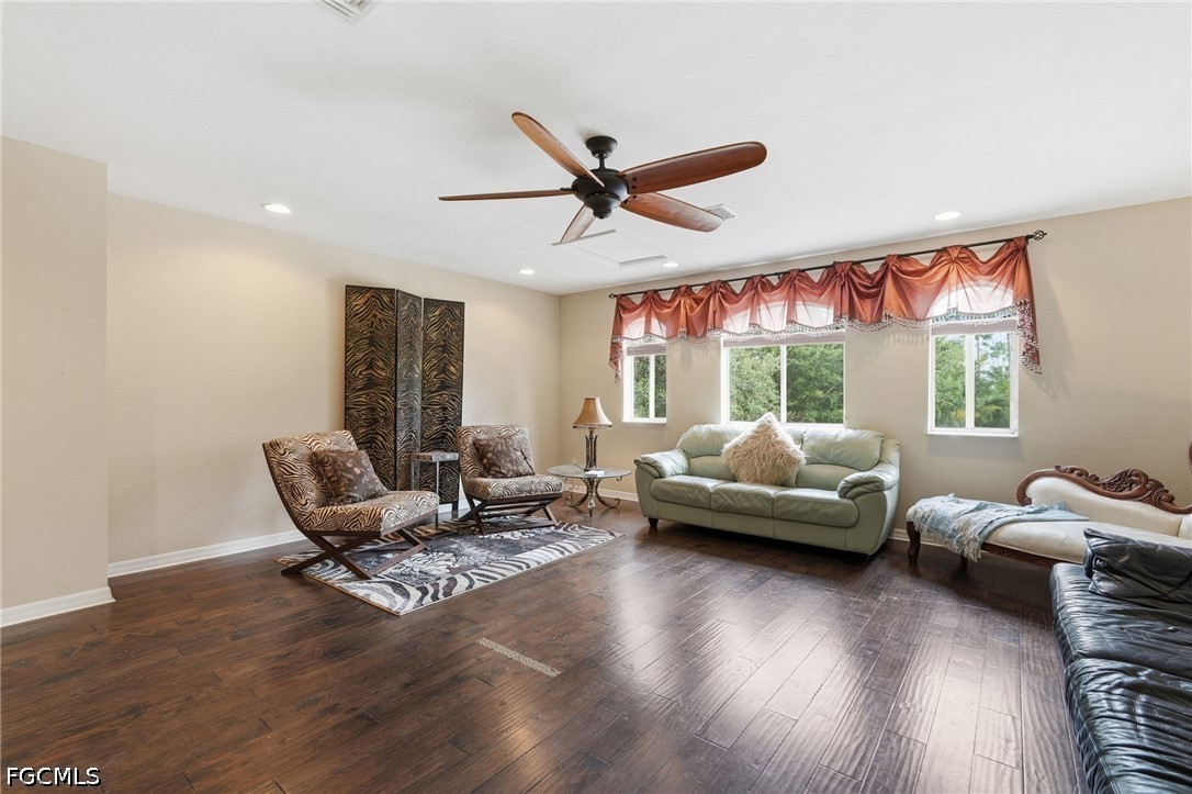 3 Bed Waterfront Home for Sale in Bella Vida, FL, $365,000 — photo 5