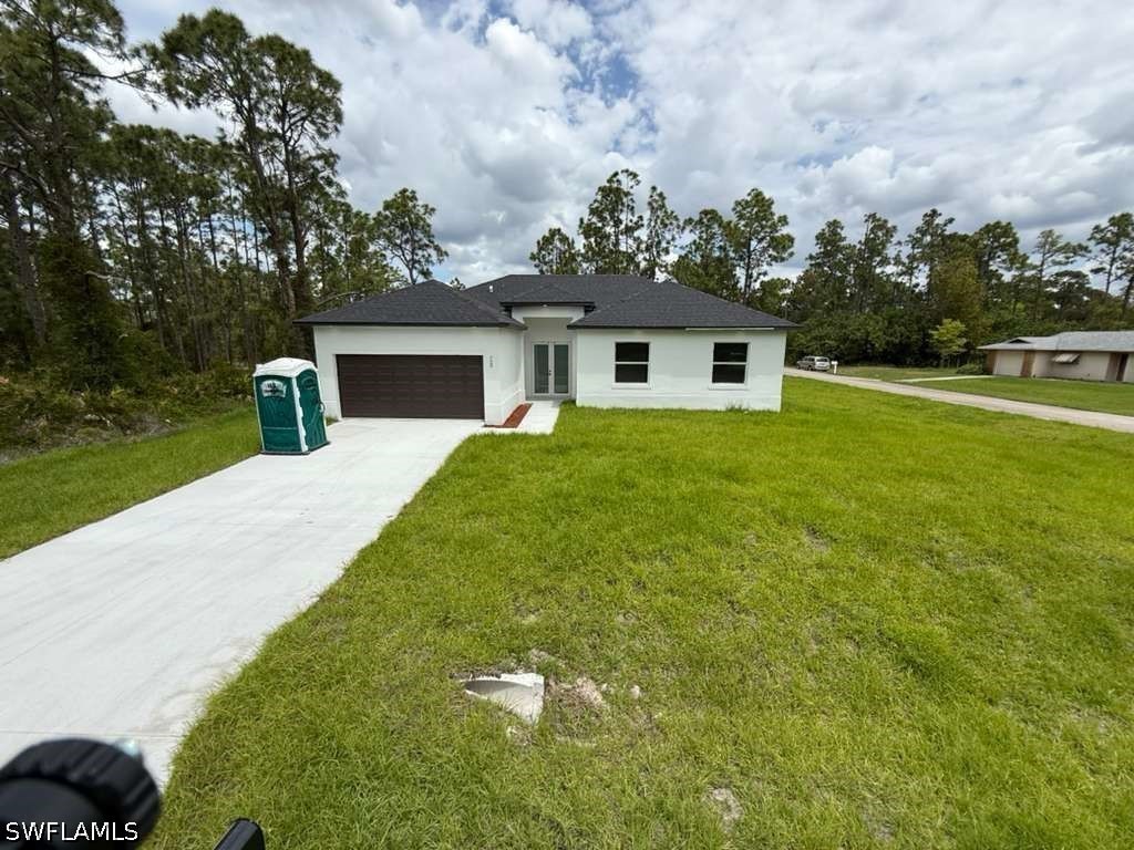 4 Bed SingleFamilyResidence for Sale in Lehigh Acres, FL — photo 5