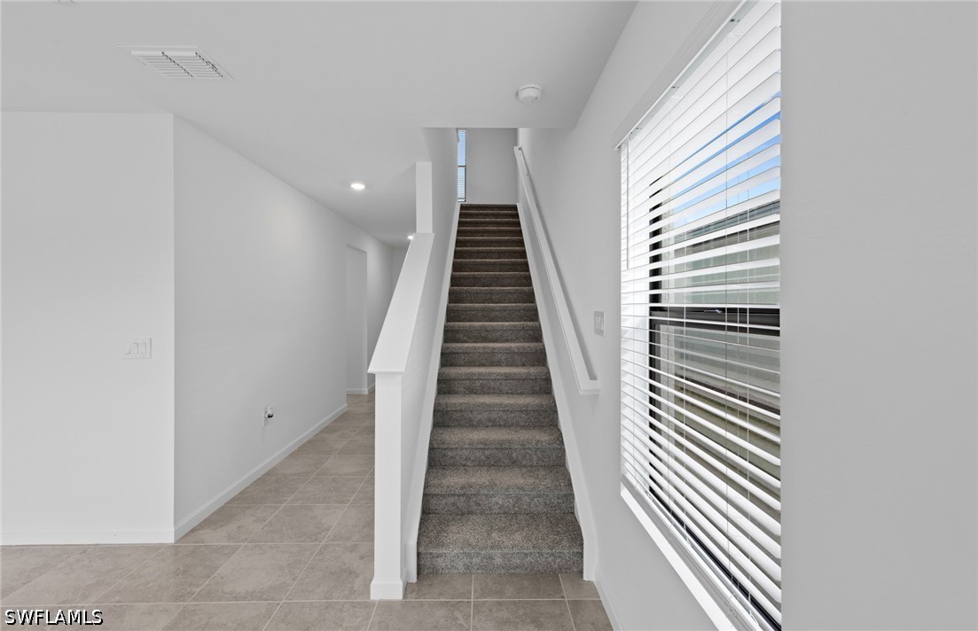 4 Bed SingleFamilyResidence for Sale in Caloosa Cove, FL — photo 5
