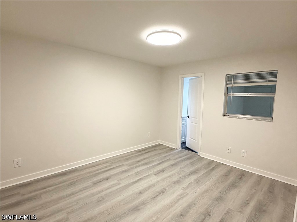 2 Bed Condominium for Sale in Bonita Springs, FL, $1,950 — photo 5