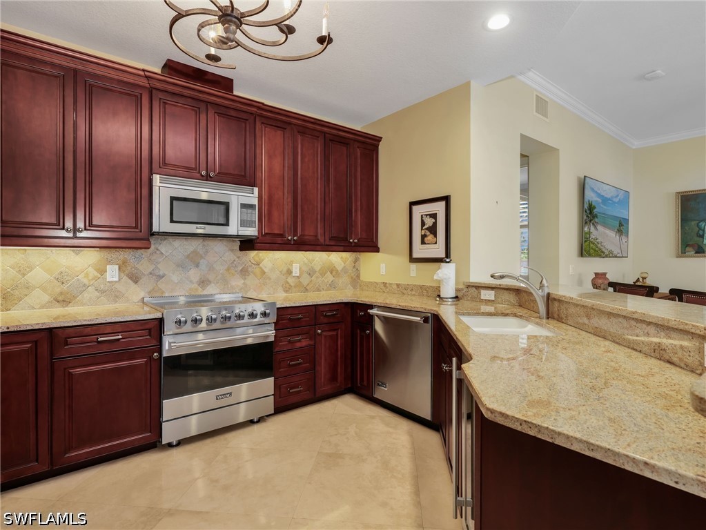 2 Bed Condominium for Sale in Naples, photo 5