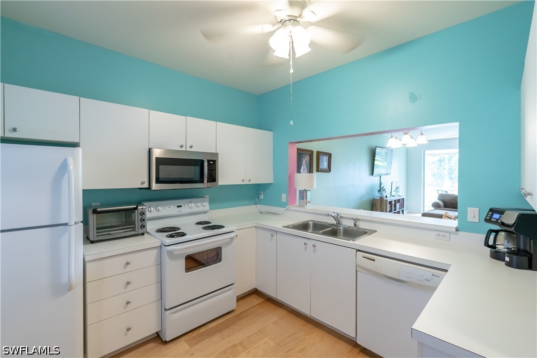 2 Bed Waterfront Home for Sale in Naples, photo 5