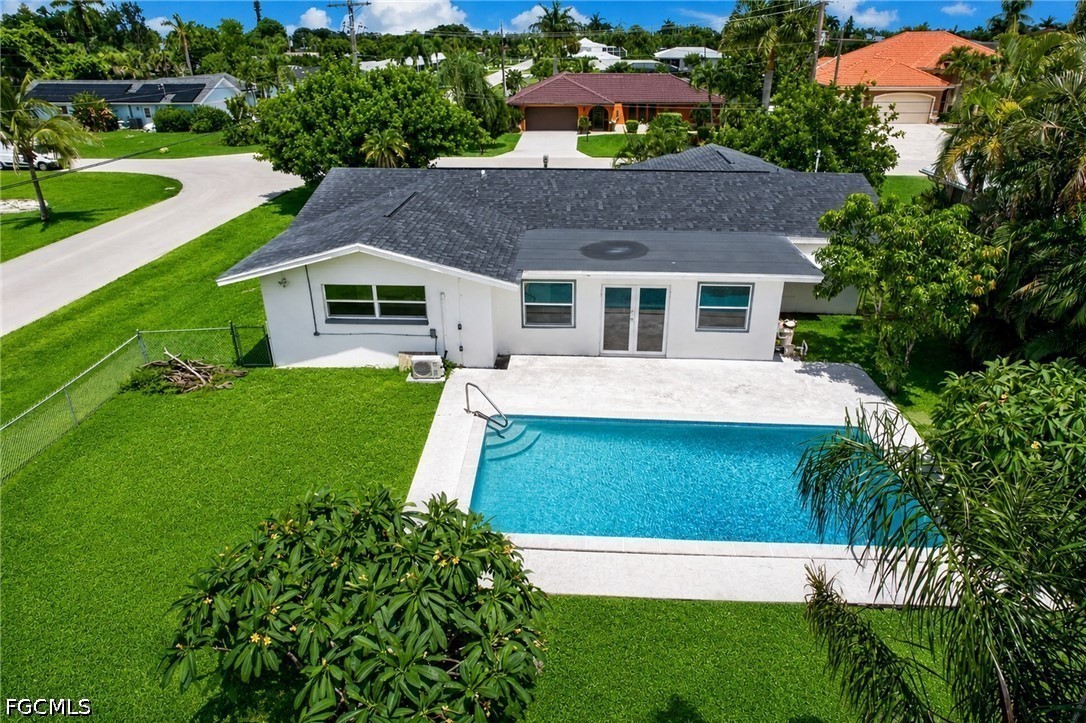 3 Bed Pool Home for Sale in Cape Coral, photo 5