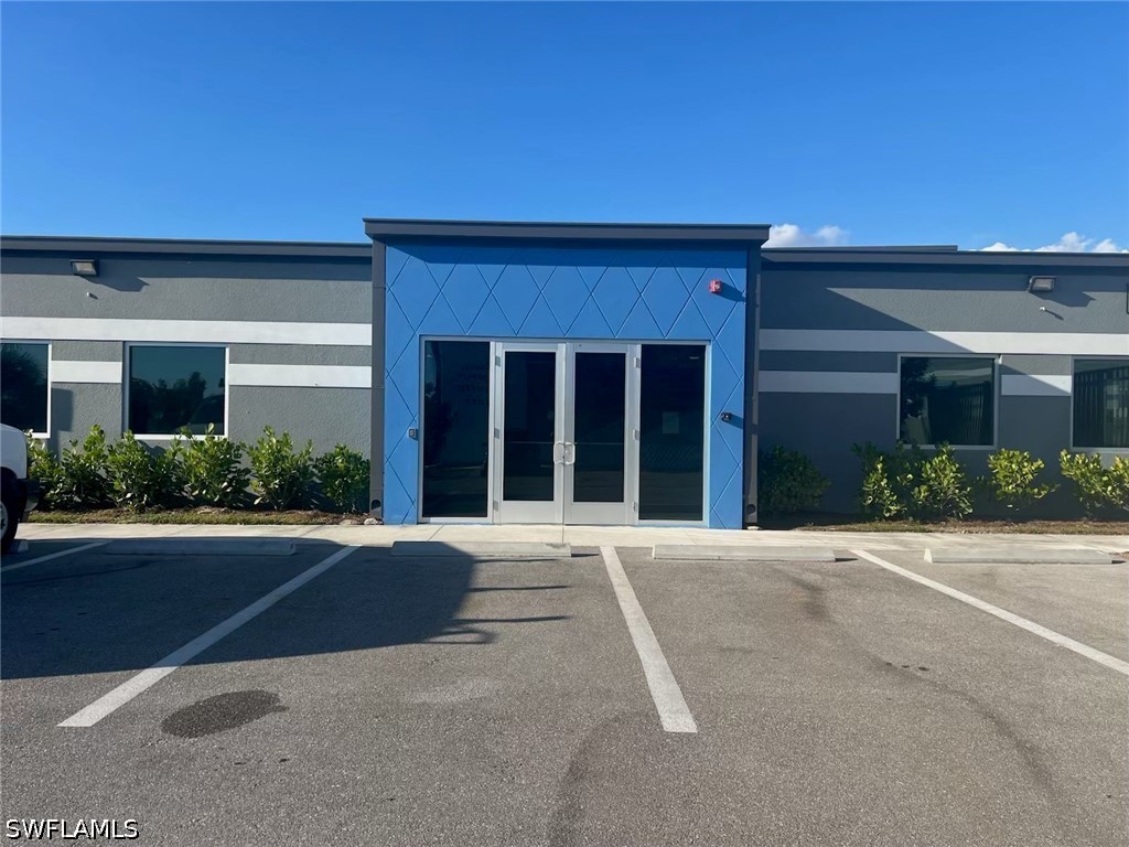 Industrial for Sale in Fort Myers, photo 5