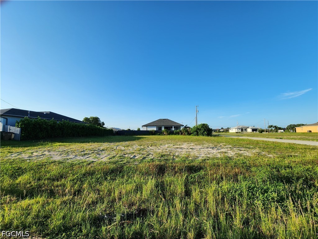 Residential for Sale in Cape Coral, photo 5