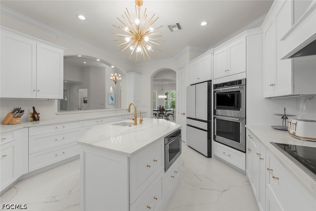 4 Bed Pool Home for Sale in Sanibel, photo 5