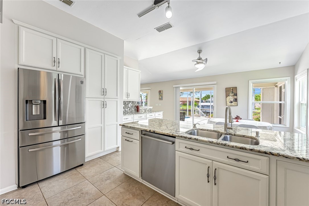 4 Bed Pool Home for Sale in Cape Coral, photo 5