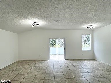 3 Bed SingleFamilyResidence for Sale in Orlando, photo 5
