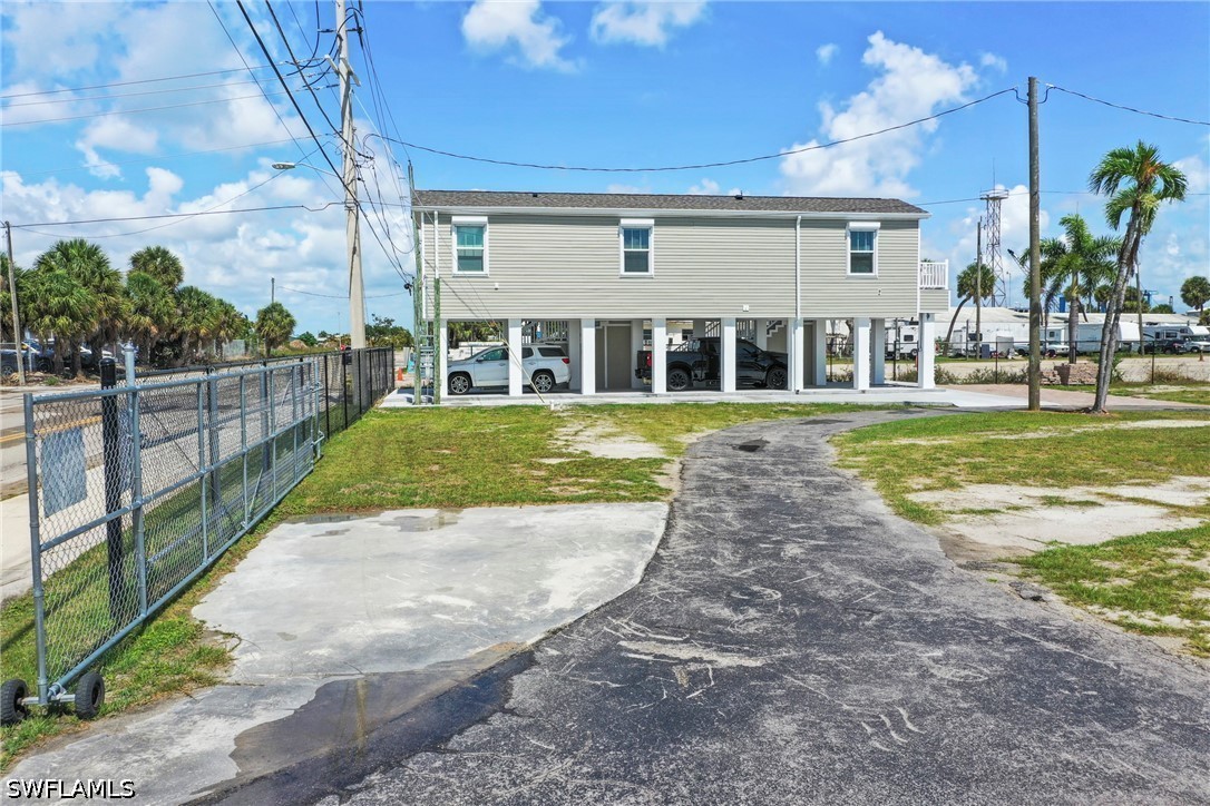 Residential for Sale in Fort Myers Beach, photo 5