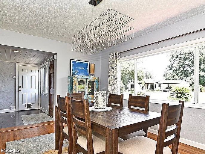 2 Bed SingleFamilyResidence for Sale in Orlando, photo 5
