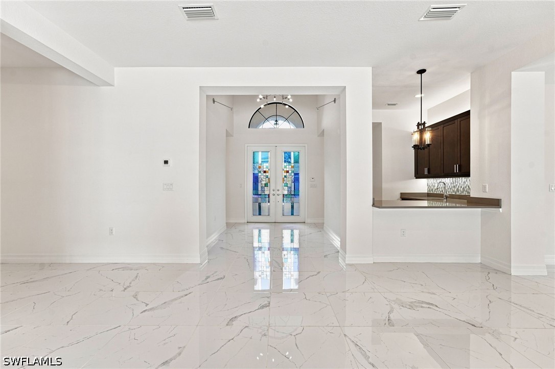 3 Bed Pool Home for Sale in Stonecreek, photo 5