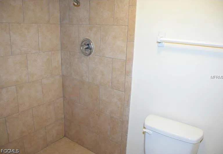 3 Bed SingleFamilyResidence for Sale in 6 Fairway Condo, photo 5