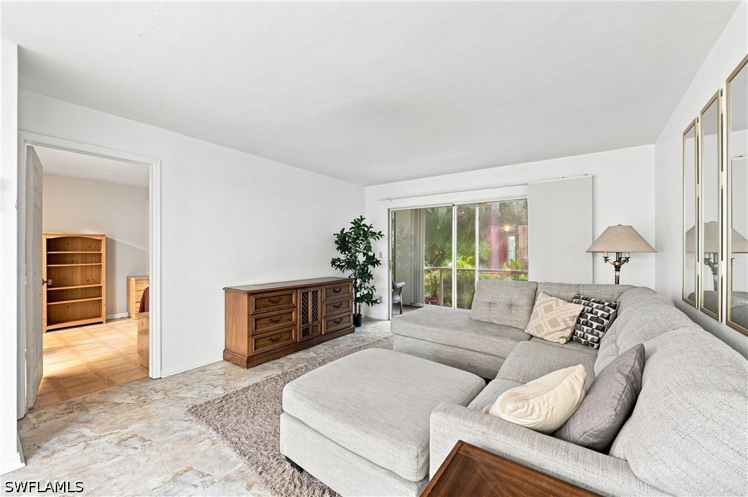2 Bed Condominium for Sale in Naples, photo 5