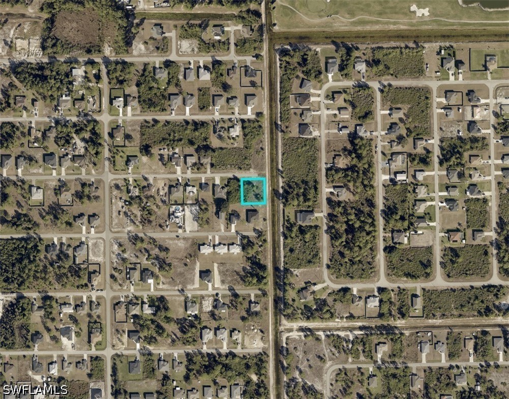 Waterfront Home for Sale in Lehigh Acres, photo 5