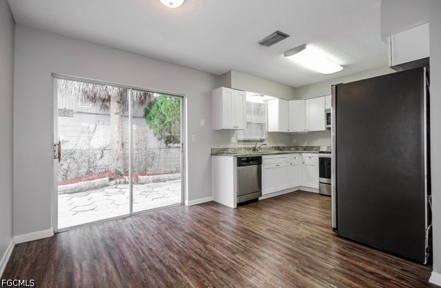 3 Bed SingleFamilyResidence for Sale in St Petersburg, photo 5