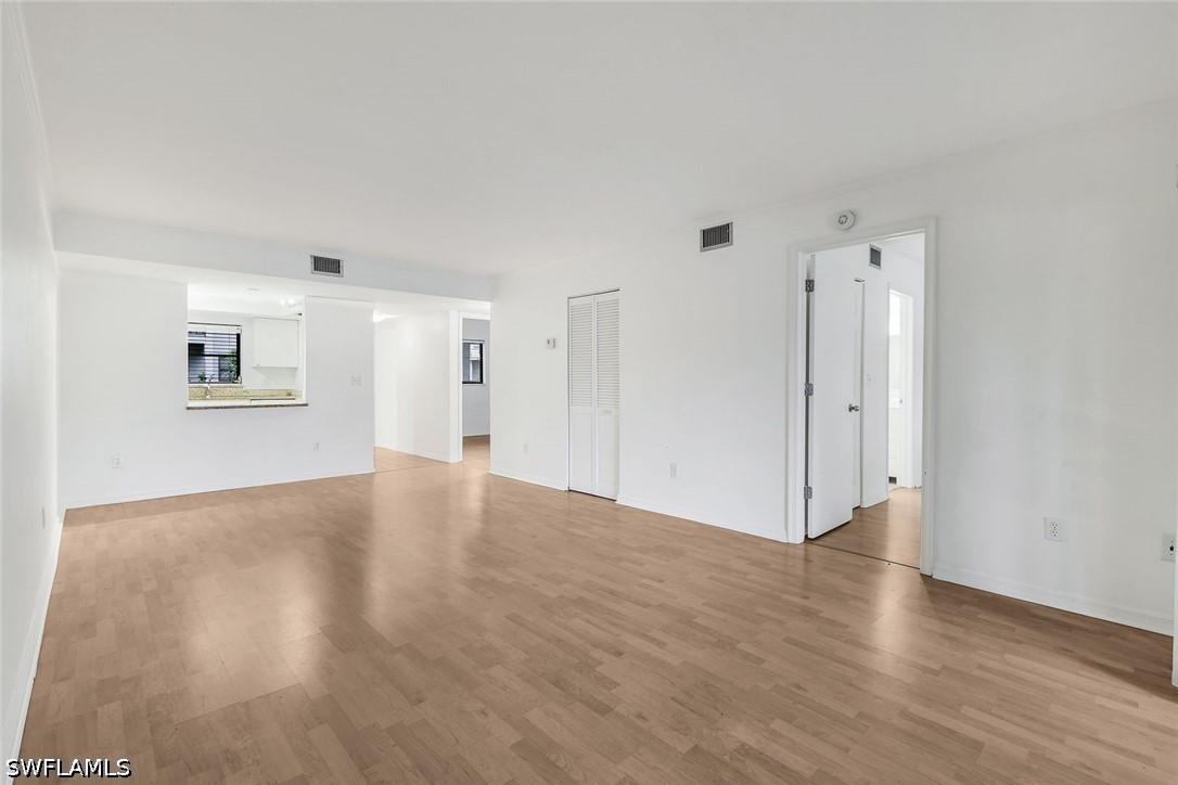 2 Bed Condominium for Sale in Pine Haven Condo, photo 5