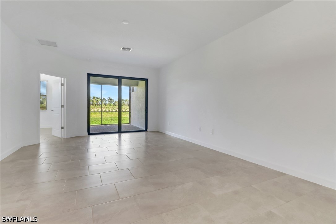 2 Bed Waterfront Home for Sale in Estero, photo 5